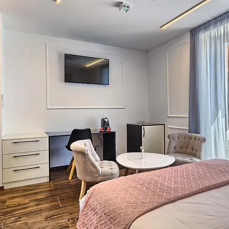 Mincheta - Luxury 4*