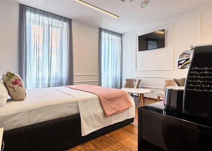 Mincheta - Luxury 4*