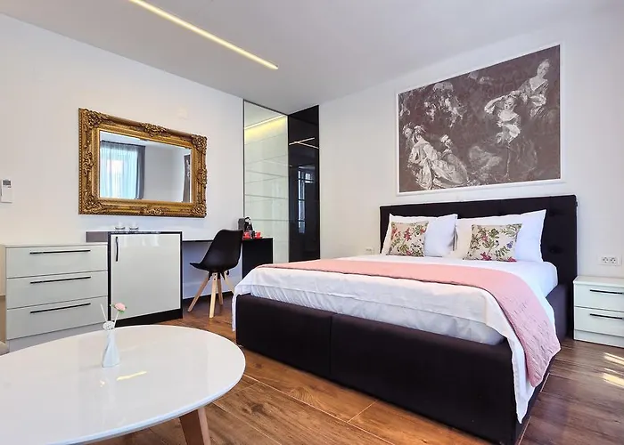 Mincheta - Luxury بيت ضيافة