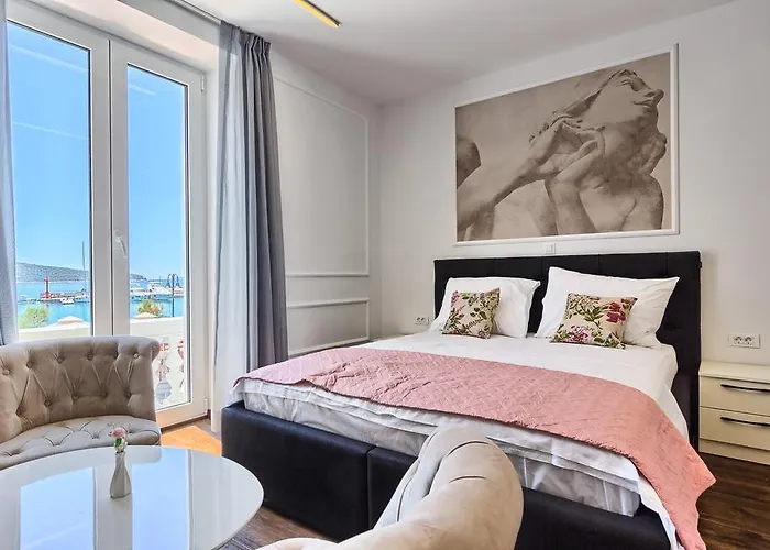 بيت ضيافة Mincheta - Luxury