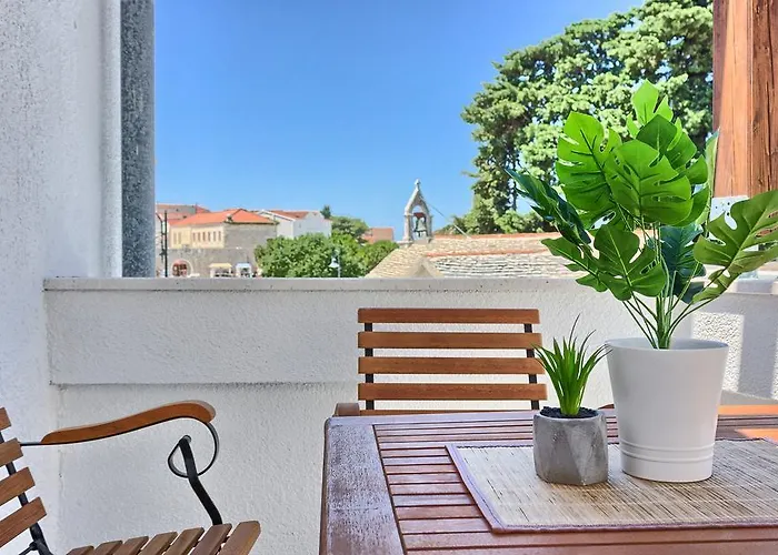 Mincheta - Luxury بيت ضيافة Primošten