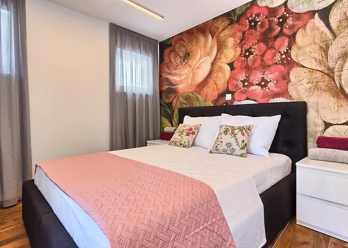 Mincheta - Luxury بيت ضيافة